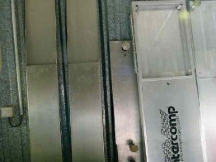 Dalle de réglage aluminium Intercomp 1