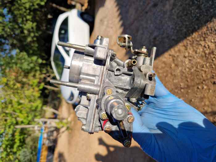 Vends un carbu GrA pour r11 turbo et Gt Turbo 1