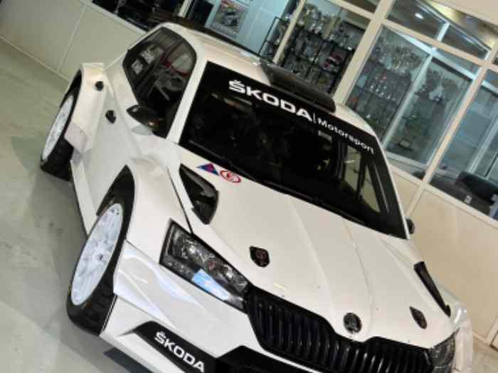 Skoda Fabia Rally2 Evo 2021 1