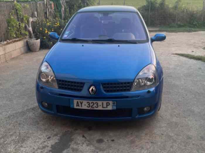 Clio 2 rs 182 ( phase 3 ) 2