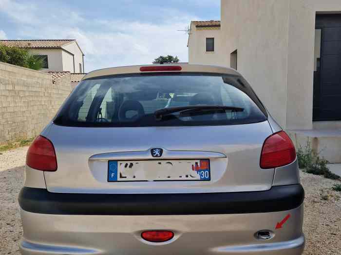 Peugeot 206 S16 idéale pour piste ou projet rallye 5