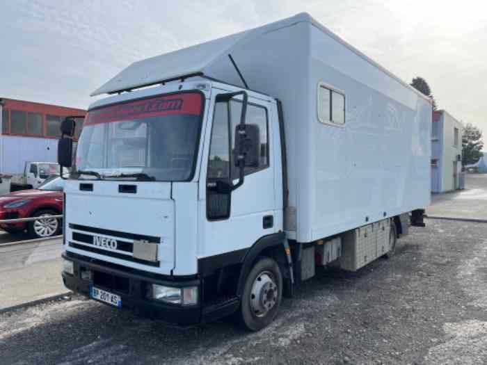 Camion assistance 7T5 ammenagé 0