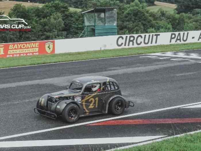 LEGEND CAR CUP FZ 09