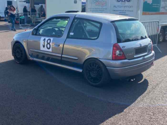 Clio RS 2