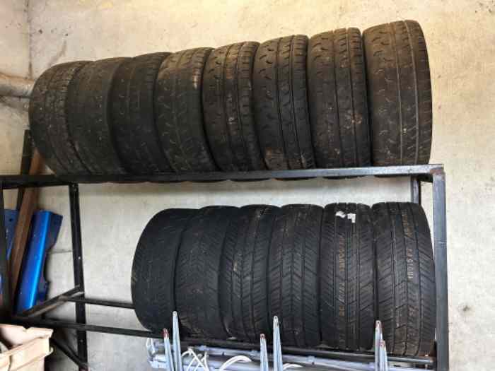 Vendu Pneus kumho neuf et Occaz 15 pouces 0