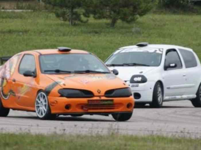 Mégane Coupee F2000