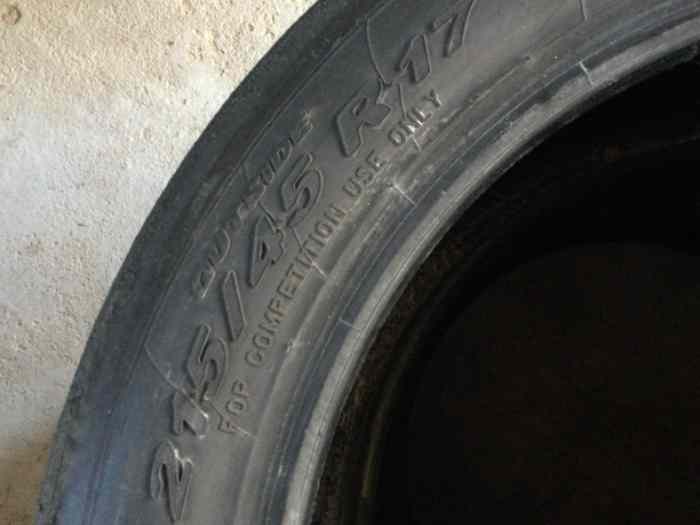 Pneu pirelli RK7A 215/45R17 3