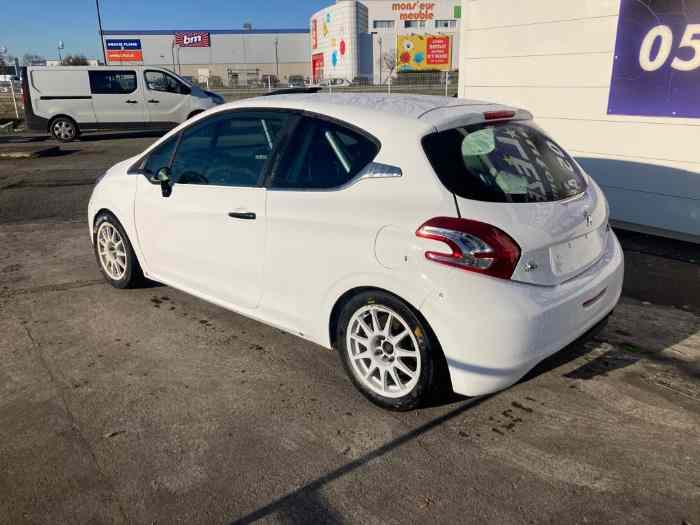 208 R2 Full Evo 2