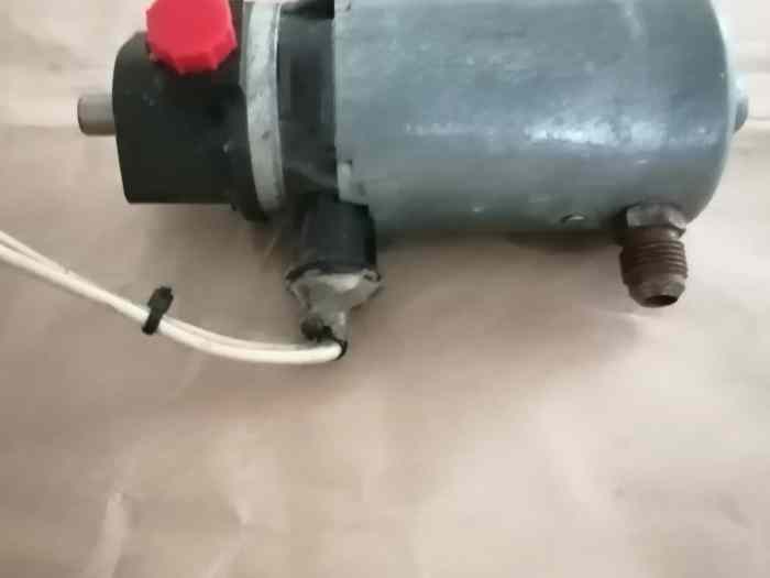 POMPA CARBURANTE BOSCH 12 V 1