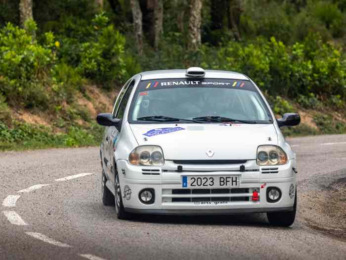 Clio Sport ph1 N