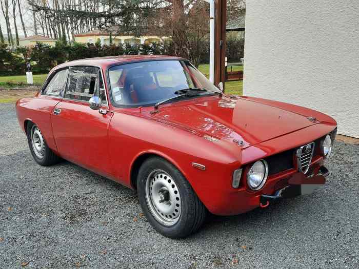 ALFA ROMÉO GIULIA SPRINT GT 1965