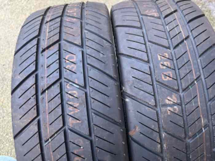 Vendu Pneus kumho neuf et Occaz 15 pouces 4