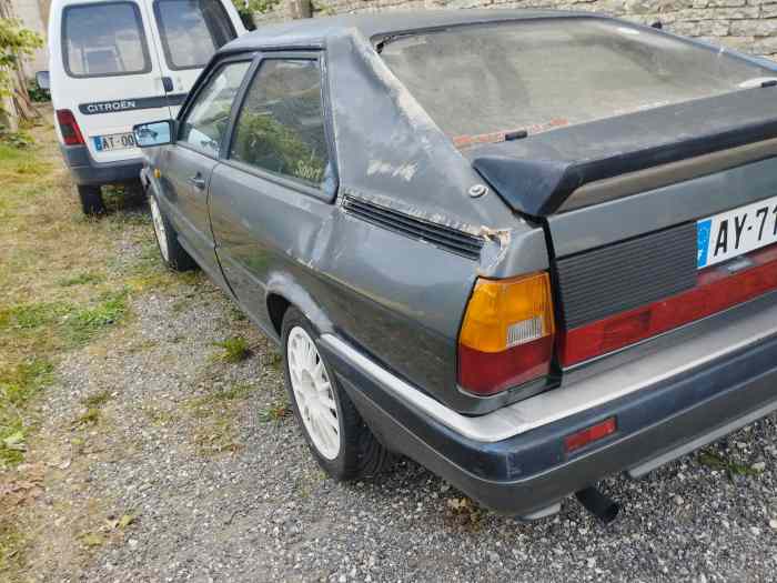 Audi coupé GT pour pièces 2