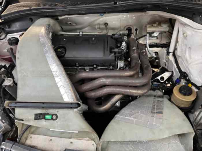Peugeot 208 R2 – photo 6 sur 6