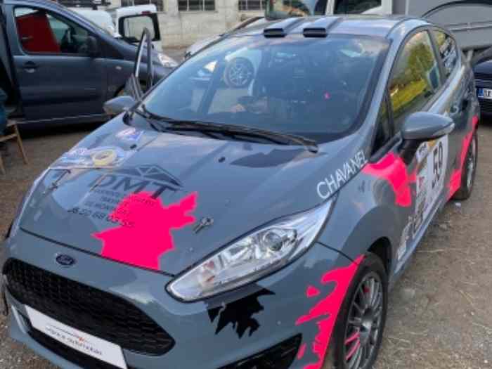 Ford fiesta r2j