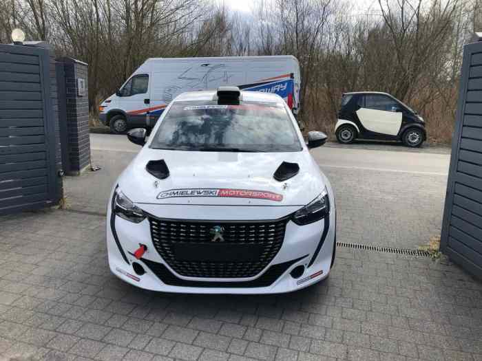 Peugeot 208 rally4 moteur 0 km!!