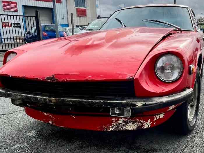 DATSUN 260Z 2+2 À RESTAURER ENTIÈREMENT 0