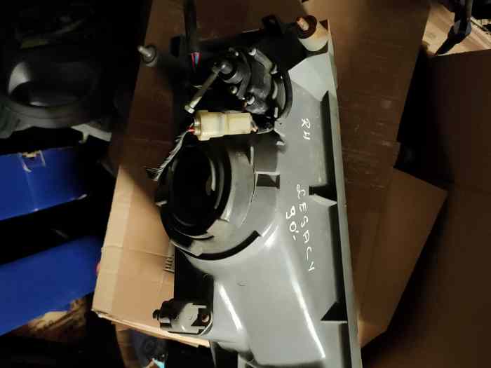 Vds 1 phare avec de subaru legacy RS turbo phase 1 1