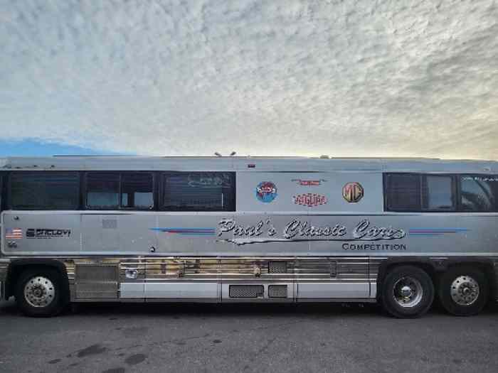 Motorhome Bus Aménagé MCI 1