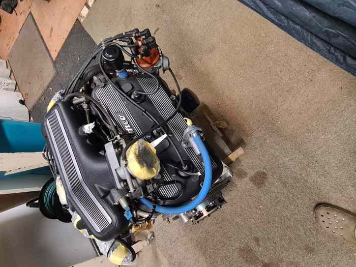 Moteur Alfa Roméo V6 2.5 L 3