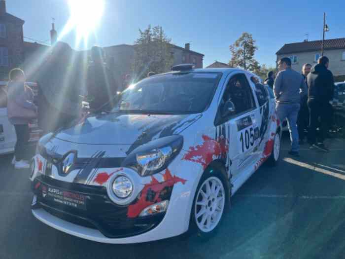 Location Twingo R1 - pièces et voitures de course à vendre, de rallye ...
