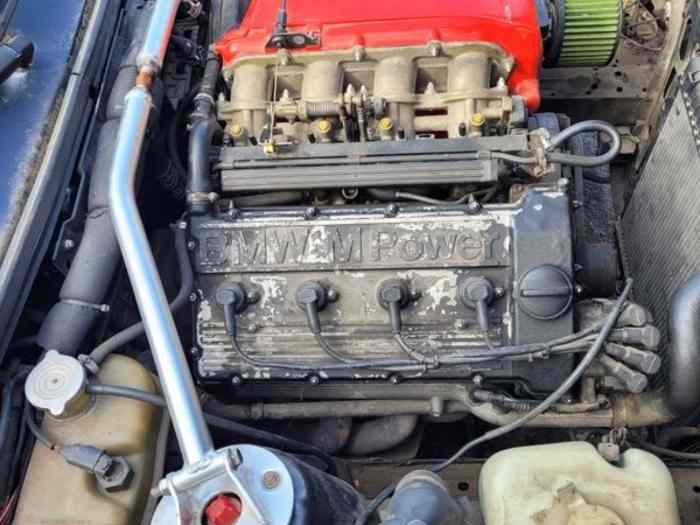 Moteur bmw s14 0