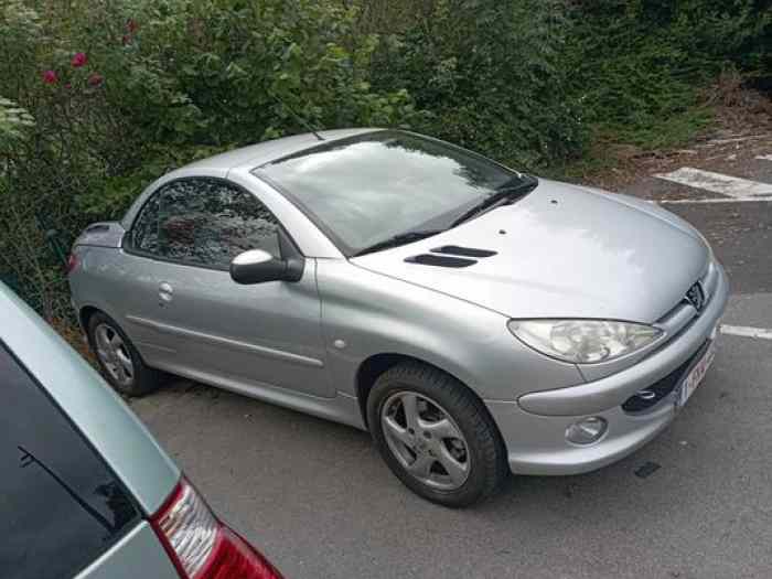 peugeot 206 cc cabriolet 1.6 16v essen...