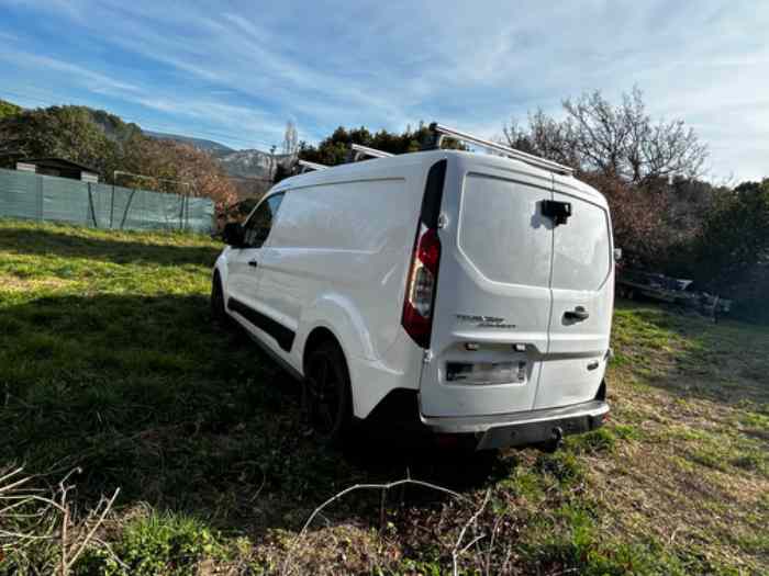 Vend ou échange Ford transit Connect 4