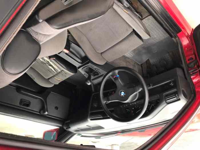 BMW E30 325IX Coupé 2