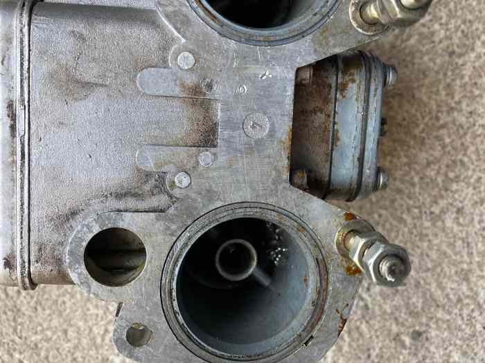 Paire carburateurs Weber 40 DCOM - pièces et voitures de course à ...