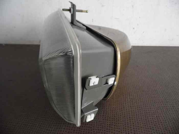 PHARE DROIT DUCELLIER VALEO 540079 PEUGEOT 305 2