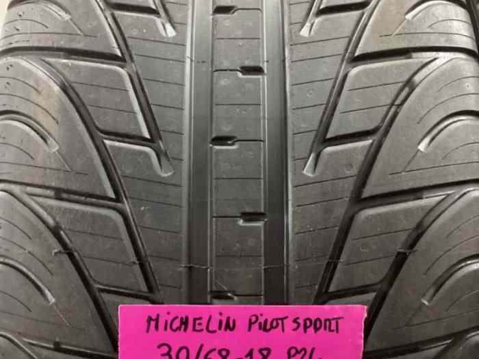 4 pneus Michelin pilot sport P2L 30/68-18 et 31/71-18 2