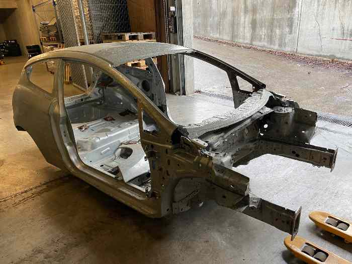 Ford Fiesta caisse chassis 1