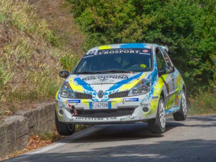 Renault Clio RS3 Racing Start 2.0 2