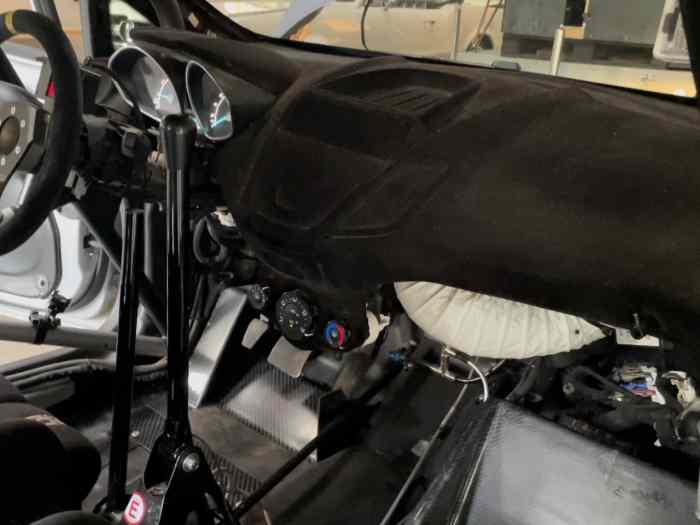 Ford Fiesta R2J (Le moins cher en Europe) 2