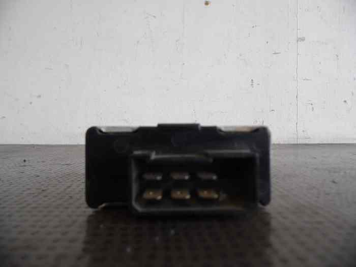 RELAIS DEGIVRAGE 91161511500 PORSCHE 911 2