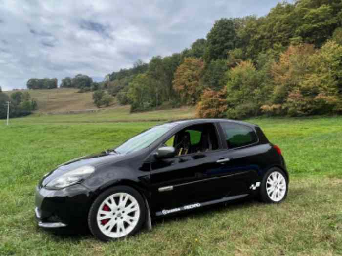 Clio 3 rs trophy