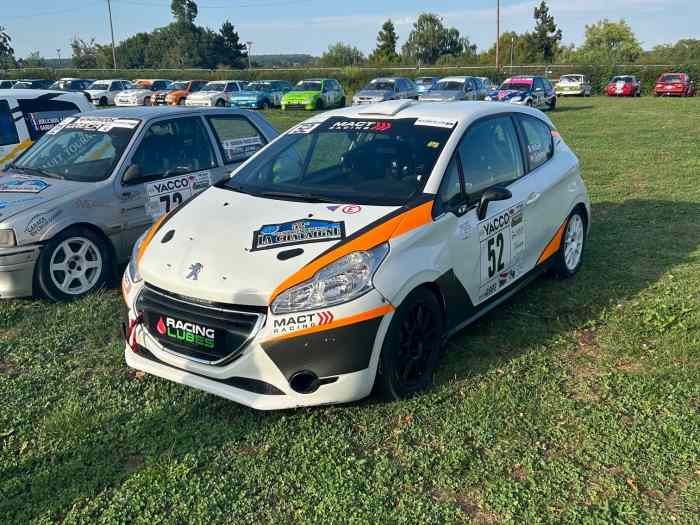 Peugeot 208 r2 evo