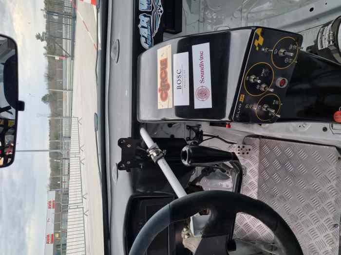 Clio 3 cup 2012 avec palmarès – photo 5 sur 6