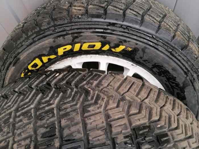 pneus Pirelli terre K4 K6 2