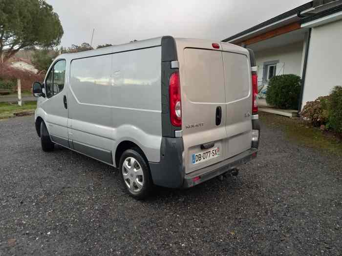 Renault Trafic DCI 115 1