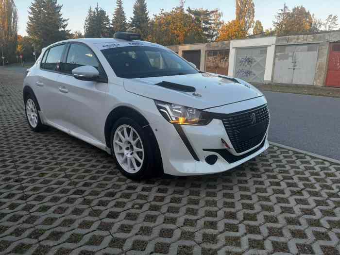Peugeot 208 Rally4 for SALE 1