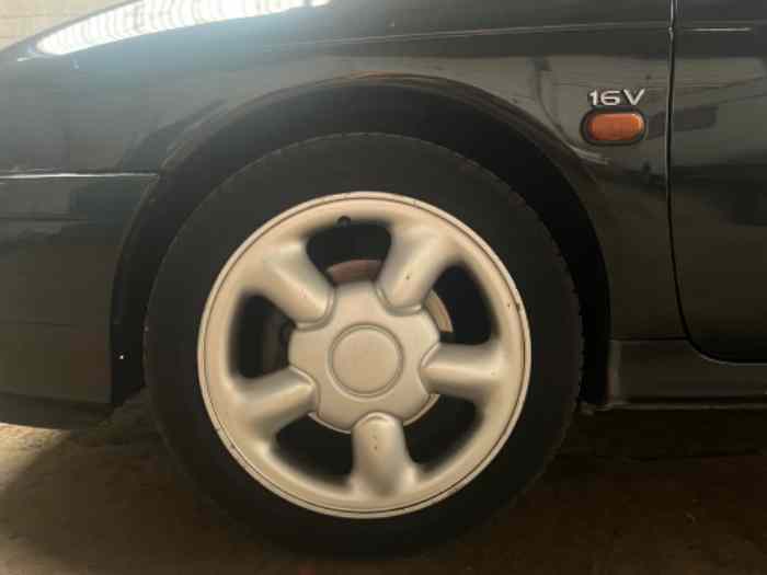 Renault Megane Coupe 2.0 16v F7R 1