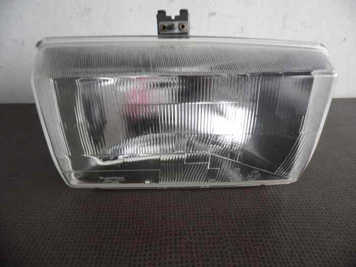 PHARE DROIT DUCELLIER VALEO 540079 PEUGEOT 305 0