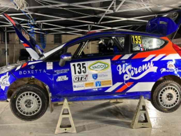 Ford fiesta r2j