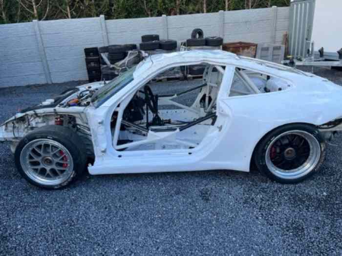 PORSCHE 997 GT3 RALLYE OU COURSE DE COTE ACCIDENTEE 2