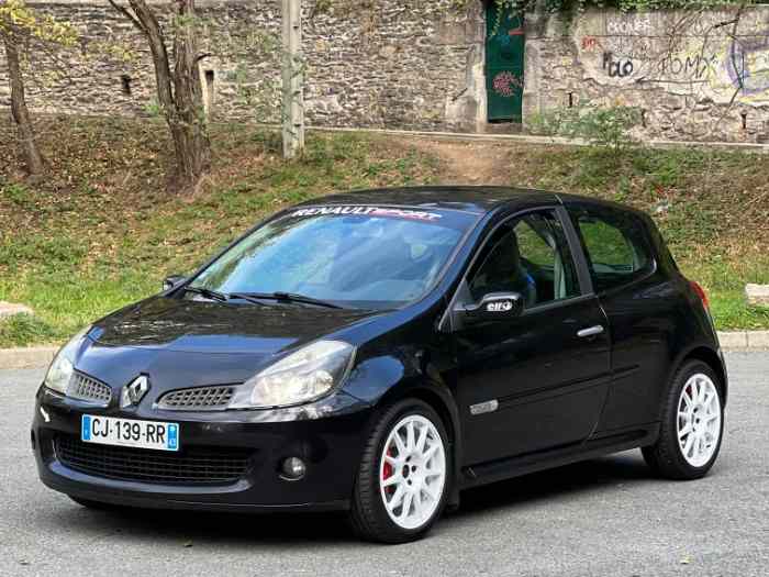 Renault clio 3 rs 2.0 197 recaro 0