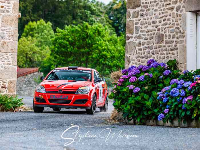 OPEL ASTRA GTC F2000/14 1