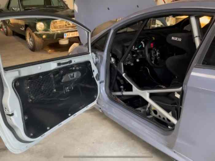 Ford Fiesta R2J (Le moins cher en Europe) 4