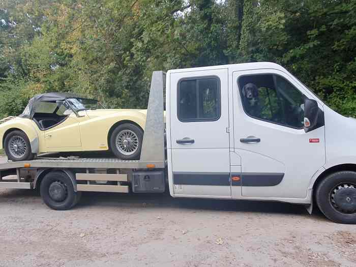 Depanneuse Renault master 0